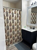 Lamplighter Cabins & Suites