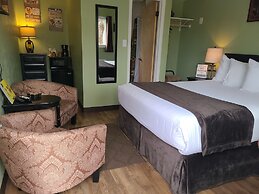 Lamplighter Cabins & Suites