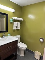 Wickford Motor Inn