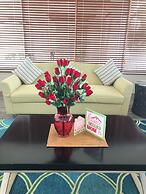 Surfrider Resort Hotel