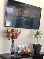 Surfrider Resort Hotel