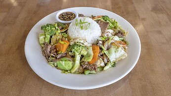 Surfrider Resort Hotel