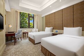 The Carp Islet Resort