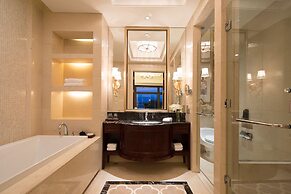 The Carp Islet Resort