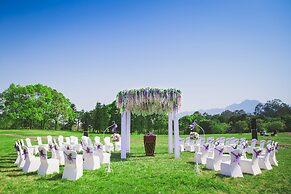 The Carp Islet Resort