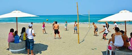 Isla Bonita Beach Resort