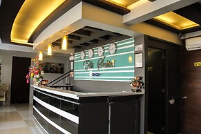 The horizon suites and arcade