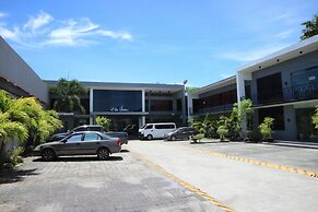 The horizon suites and arcade