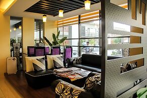 The horizon suites and arcade