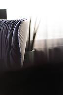 CLOUD No7 Apartments