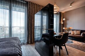 CLOUD No7 Apartments