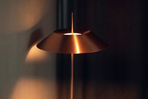 CLOUD No7 Apartments