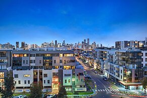 The Hamptons Apartments - Port Melbourne