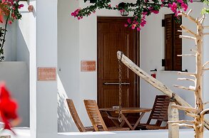 Anemonisia Skyrian Living