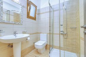 Anemonisia Skyrian Living