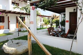 Anemonisia Skyrian Living