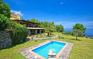 Agriturismo Pera di Basso