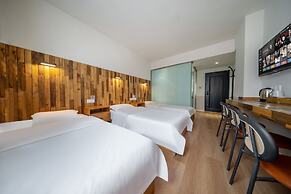 Chengdu Sonderia Hostel&Bar-Lazybones