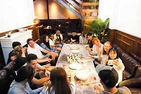 Chengdu Sonderia Hostel&Bar-Lazybones