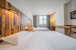 Chengdu Sonderia Hostel&Bar-Lazybones