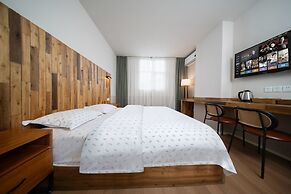 Chengdu Sonderia Hostel&Bar-Lazybones