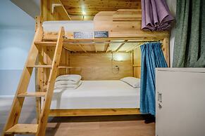Chengdu Sonderia Hostel&Bar-Lazybones
