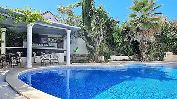 Silver Village Residence