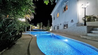 Silver Village Residence