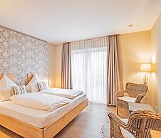 Johannishof Wine-Cafe & Guesthouse