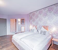 Johannishof Wine-Cafe & Guesthouse