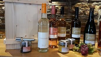 Johannishof Wine-Cafe & Guesthouse