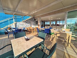 Pousada Marie Claire Flats