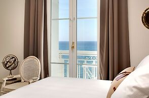 Grand Hotel Des Sablettes Plage, Curio Collection By Hilton