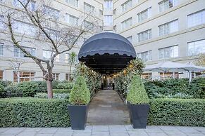 Melia White House Apartments