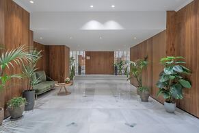 Melia White House Apartments