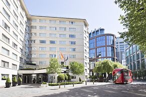 Melia White House Apartments