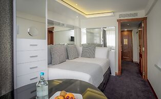 Melia White House Apartments