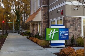 Holiday Inn Express & Suites Seattle South - Tukwila, an IHG Hotel