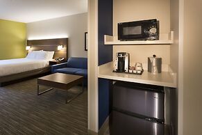 Holiday Inn Express & Suites Seattle South - Tukwila by IHG