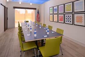 Holiday Inn Express Spring Hill by IHG