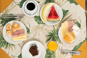 MOVA - Hotel Costa Azul