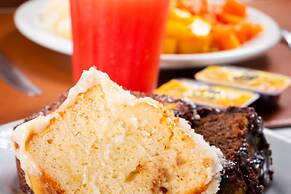 MOVA - Hotel Costa Azul