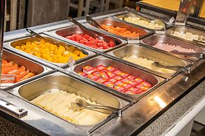 MOVA - Hotel Costa Azul