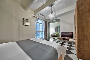 The House in Old Mint Street