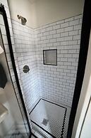 The Landing Hotel and Dining