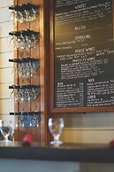 The Landing Hotel and Dining