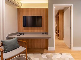 Manhattan Porto Alegre by Mercure