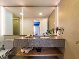 Manhattan Porto Alegre by Mercure