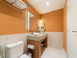 Manhattan Porto Alegre by Mercure