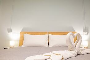 The Beach Cha Am Suite